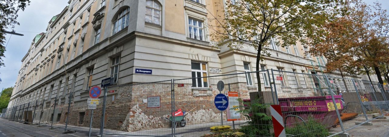 Baustelle bei einem Gründerzeithaus