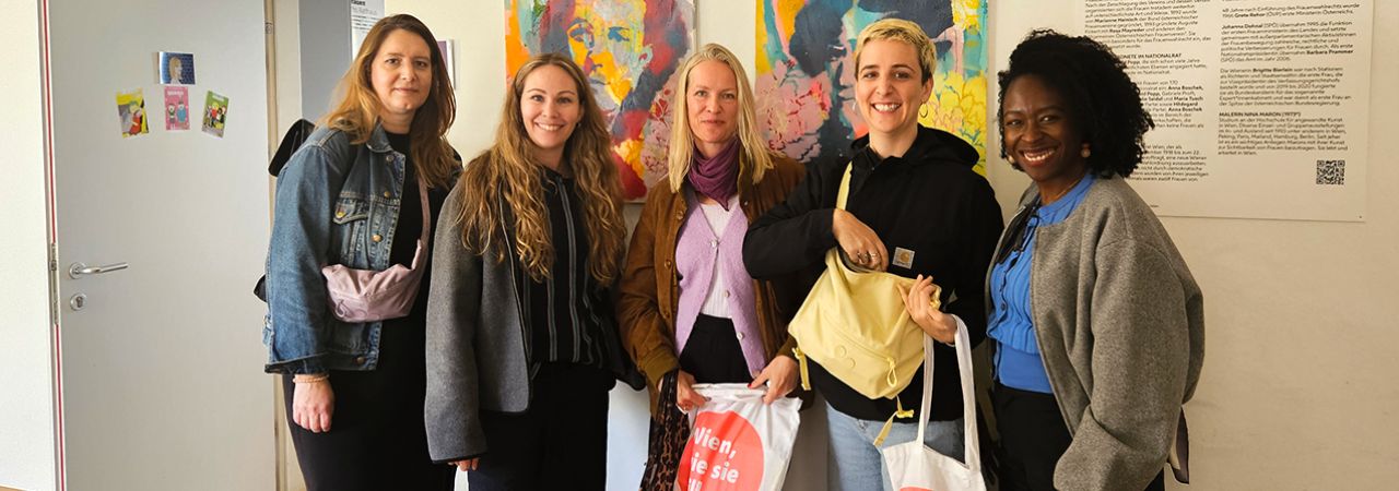 Berliner Delegation mit Ricarda Götz-Preisner vom Frauenservice Wien (MA 57)