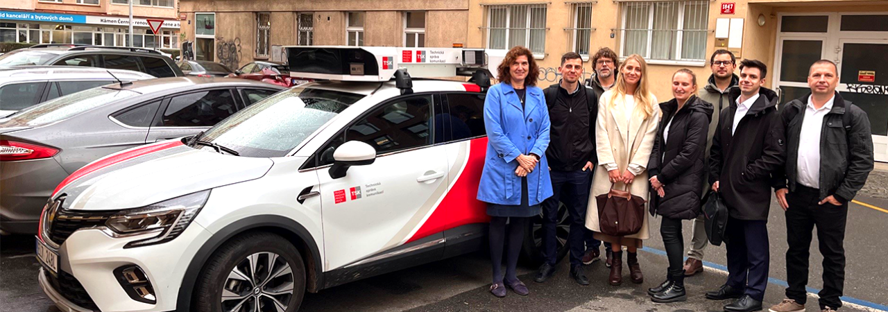 Eine Delegation der Abteilung Parkraumüberwachung (MA 67) auf Fachaustausch in Prag